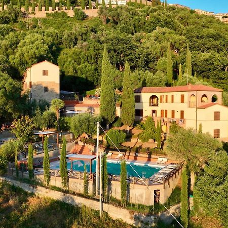 Madonna Del Poggio Cav Aparthotel Scarlino Exterior foto