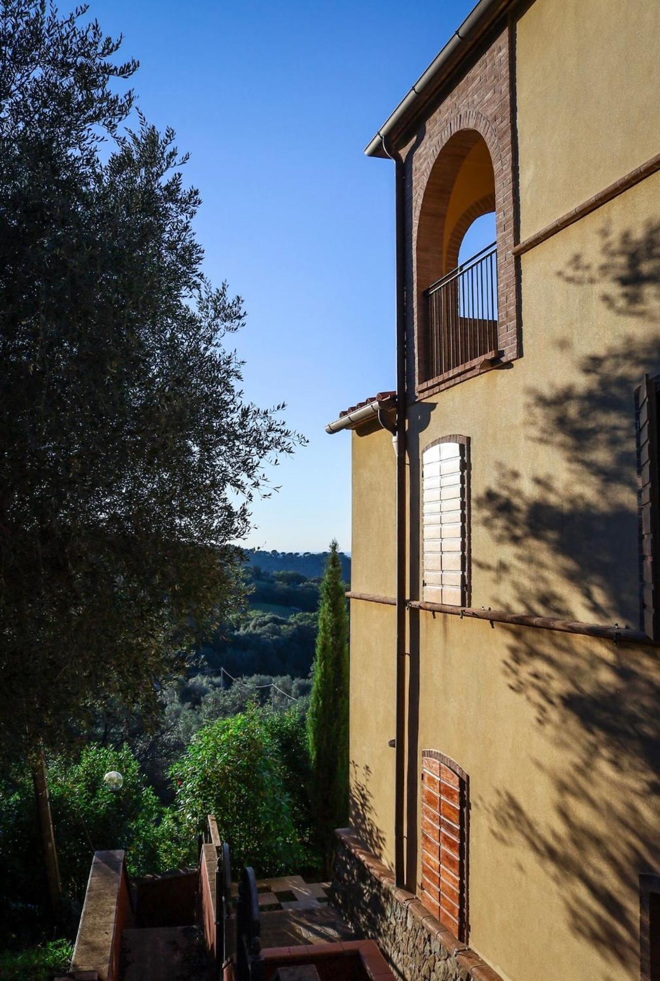 Madonna Del Poggio Cav Aparthotel Scarlino Exterior foto