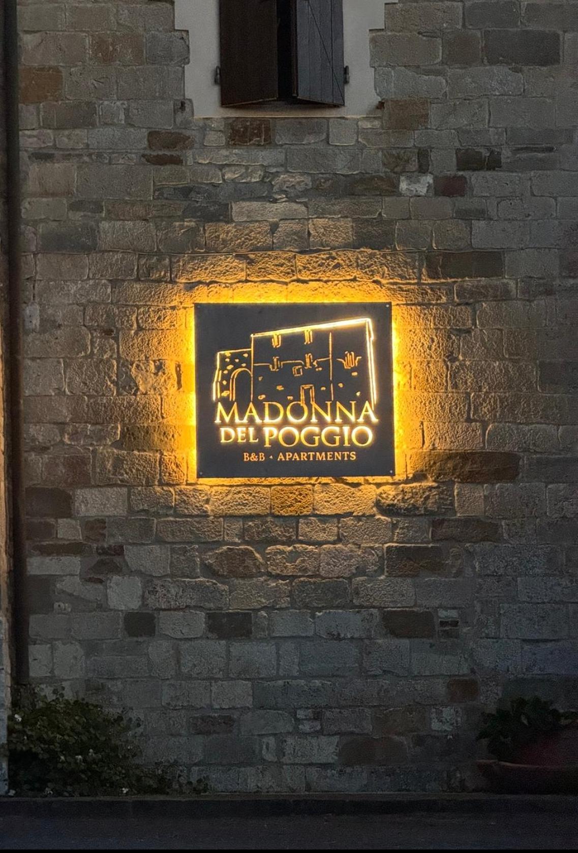 Madonna Del Poggio Cav Aparthotel Scarlino Exterior foto